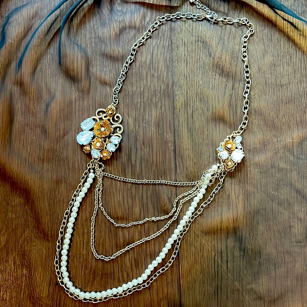 Pearled Chained Necklace